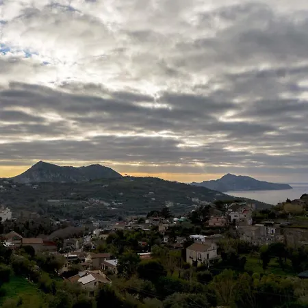 Villa Hemera - Mediterranean Elegance With Private Jacuzzi&sea Views Massa Lubrense