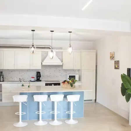 Villa Hemera - Mediterranean Elegance With Private Jacuzzi&sea Views *