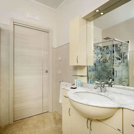 Hemera - Mediterranean Elegance With Private Jacuzzi&sea Views