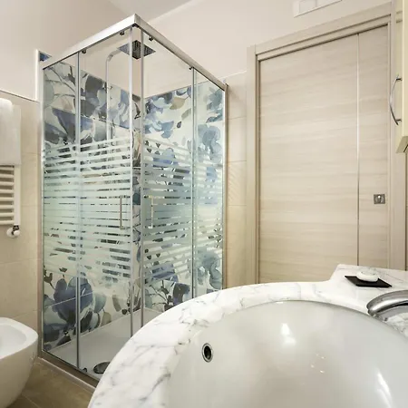 Hemera - Mediterranean Elegance With Private Jacuzzi&sea Views Villa Massa Lubrense