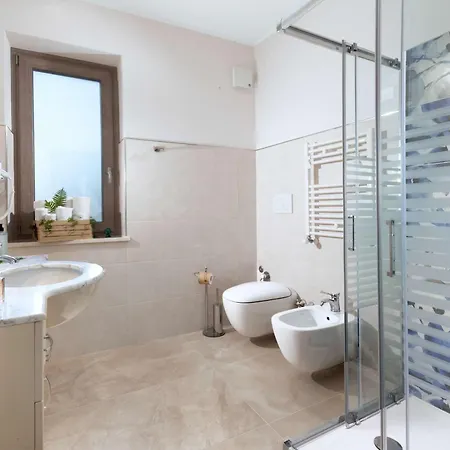 Hemera - Mediterranean Elegance With Private Jacuzzi And Capri Views Villa Massa Lubrense
