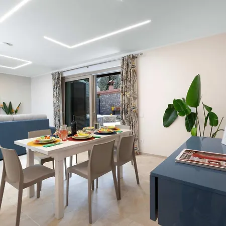Hemera - Mediterranean Elegance With Private Jacuzzi And Capri Views