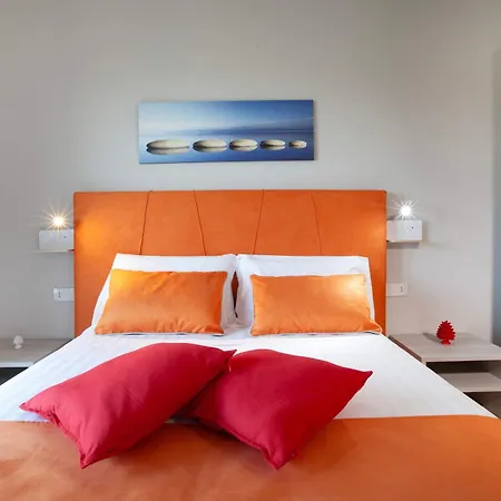 Hemera - Mediterranean Elegance With Private Jacuzzi And Capri Views Massa Lubrense